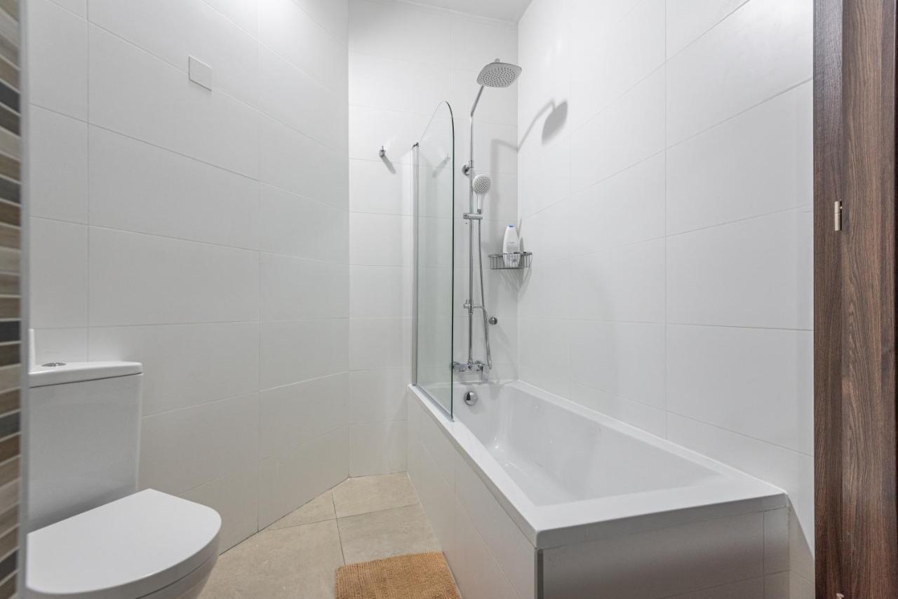 Seaview The Terraces 3 Bedroom Сейнт Полс Бей Екстериор снимка